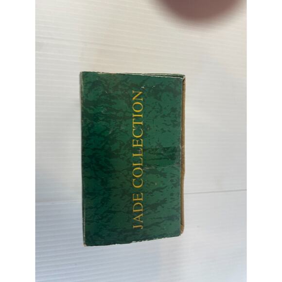 Jade Collection Ceramic( PAIR )of Bunnies Easter Spring Decor Figurines - Picture 5 of 12